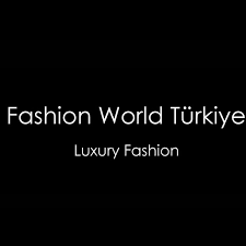 Fashion World Türkiye logosu siyah zemin üzerine beyaz “Luxury Fashion” yazısı